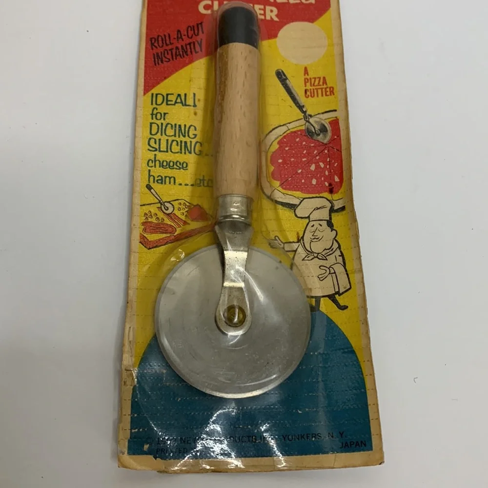 Nevco | Vintage 1962 Pie & Pizza Cutter | Ideal For Deli Slicing | 60’s Kitchen